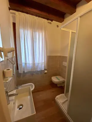 Bagno di Alloggi Ai Tessitori