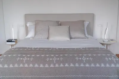 Letto o letti in una camera di Design Apartment with Balcony on the Grand Canal R&R