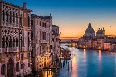 Vista sul fiume nelle vicinanze dell'appartamento