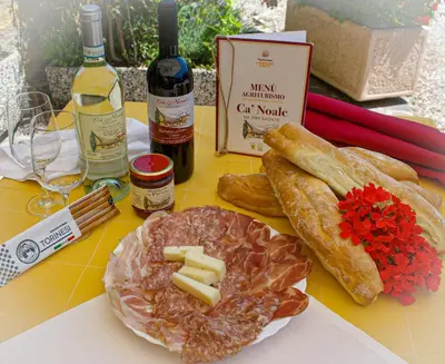 Cibo presso l'agriturismo o nelle vicinanze