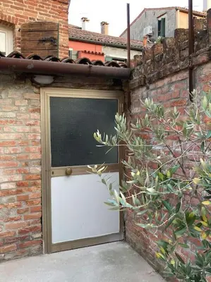 Planimetria di Appartamento Tre Archi con corte privata