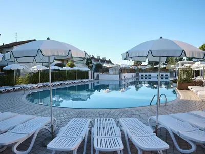 Piscina di Comfy seaside flat-Beahost o nelle vicinanze