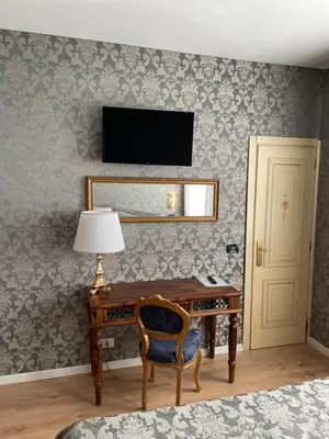 TV o dispositivi per l'intrattenimento presso Hotel Apostoli Garden