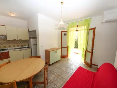 Cucina o angolo cottura di Apartment Lorenza-1 by Interhome