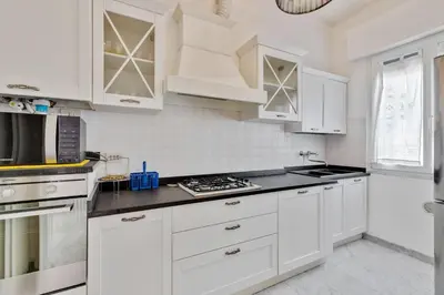 Cucina o angolo cottura di Elegant Blue Apartment