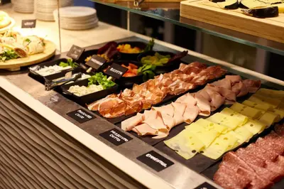 Cibo presso l'hotel o nelle vicinanze