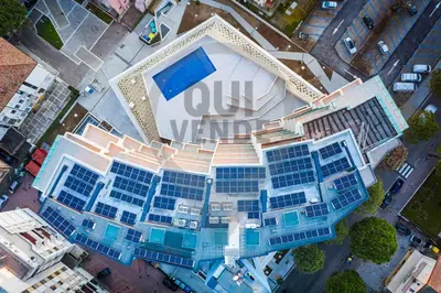 Piscina di Podium - QUI VENDE Immobiliare - per solo Famiglie o nelle vicinanze