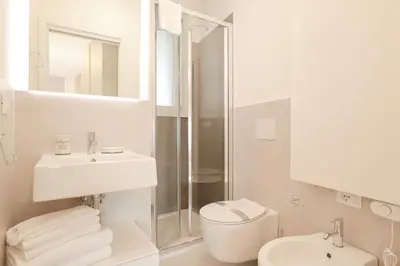 Bagno di Podium - QUI VENDE Immobiliare - per solo Famiglie