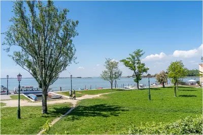 Paesaggio naturale nelle vicinanze della casa vacanze