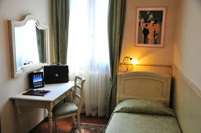 TV o dispositivi per l'intrattenimento presso Park Hotel Villa Giustinian