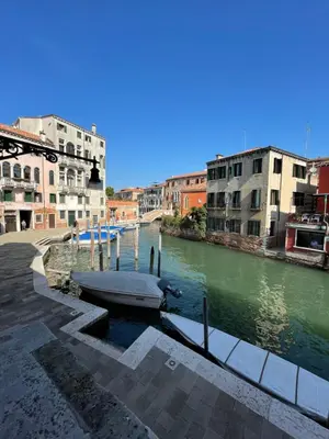 Vista sul fiume nelle vicinanze dell'appartamento