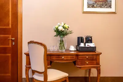 Set per la preparazione di tè e caffè presso Hotel Al Ponte Dei Sospiri