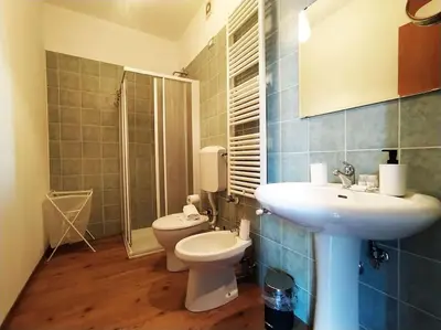 Bagno di Appartamento Perosi