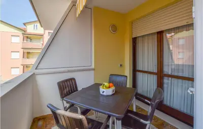 Balcone o terrazza di Cozy Apartment In Rosolina Mare