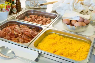 Cibo presso l'hotel o nelle vicinanze