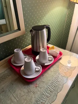 Set per la preparazione di tè e caffè presso Locanda Ruga Rialto