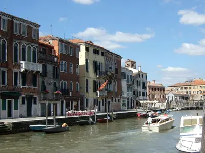 Vista sul fiume nelle vicinanze dell'hotel