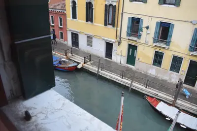 Vista sul fiume nelle vicinanze dell'hotel
