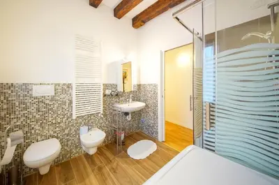 Bagno di DolceVita Apartments N 502 Biennale