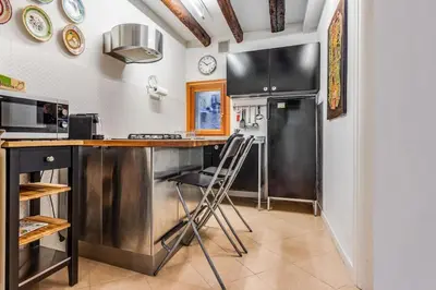 Cucina o angolo cottura di Riva Di Biasio & Sestiere Santa Croce x4
