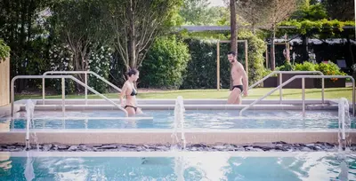 Piscina di Hotel Mioni Pezzato o nelle vicinanze