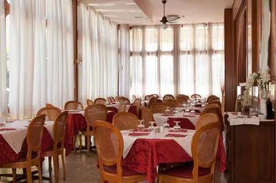 Ristorante o altro punto ristoro di Hotel AMALFI & Restaurant Karaoke Bar