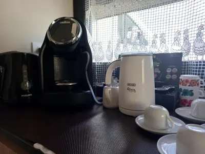 Set per la preparazione di tè e caffè presso TERRAZZA SAN VETTORE camere con colazione, Relax in collina con vista sui vigneti DOCG ASOLO
