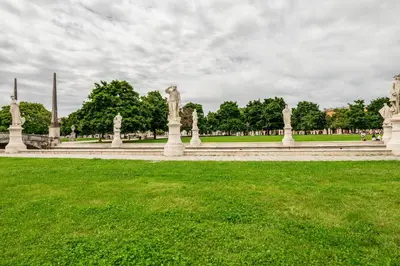 Giardino di GuestHost - Padova Park della Valle Apartment