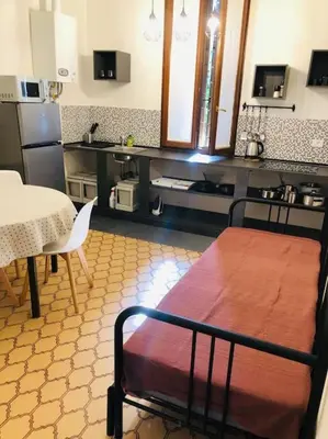 Cucina o angolo cottura di Venezia, 100 mt to Station,FREE parking, Shuttle Airport, Train Station Gorizia