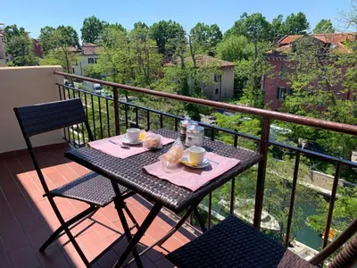 Balcone o terrazza di Fido Home with Lagoon View