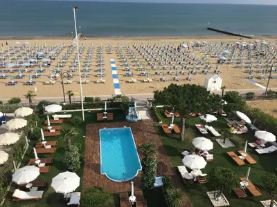 Vista generica sul mare o vista sul mare dall'interno dell'hotel