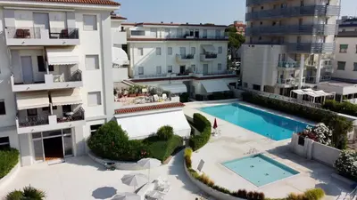 Piscina di Bagni Miramare - Home Immobiliare Jesolo o nelle vicinanze