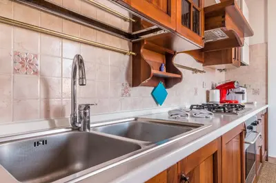 Cucina o angolo cottura di Colombina House close to the Train Station