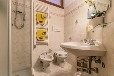 Bagno di Colombina House close to the Train Station
