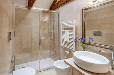 Bagno di Maison Venezia | UNA Esperienze