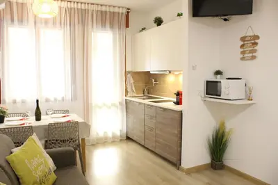 Cucina o angolo cottura di Appartamento con parcheggio gratuito 15min da Venezia