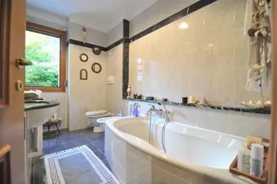 Bagno di Appartamento Cavalli