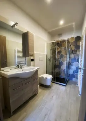 Bagno di Locazione Turistica El Sghirlo