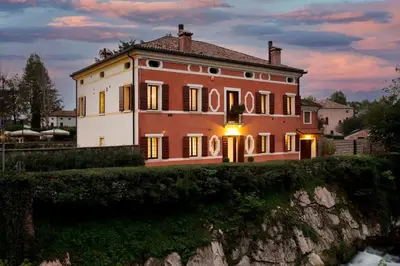 Edificio in cui si trova l'appartamento