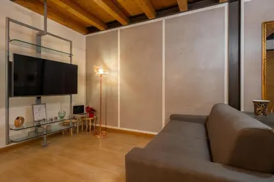 TV o dispositivi per l'intrattenimento presso [Venezia-Suite Hemingway]a pochi passi Outlet