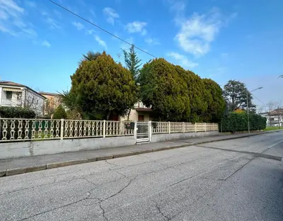 Il quartiere o una zona nella vicinanze dell'appartamento