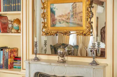 Planimetria di Garden Mansion with Private Mooring R&R