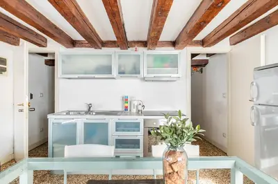 Cucina o angolo cottura di Maison del Calice-iHOMES
