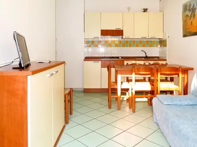 Cucina o angolo cottura di Apartment Solmare-10 by Interhome