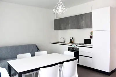 Cucina o angolo cottura di WEST BEACH 2 JESOLO