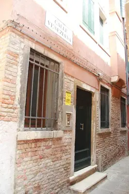 Facciata o entrata di Appartamento-Cà San Marco