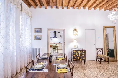 Area soggiorno di Ca' San Beneto Completely Refurbished in a fabulously central area