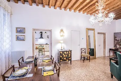 Area soggiorno di Ca' San Beneto Completely Refurbished in a fabulously central area