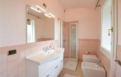 Bagno di Cozy Home In Fanzolo Di Vedelago