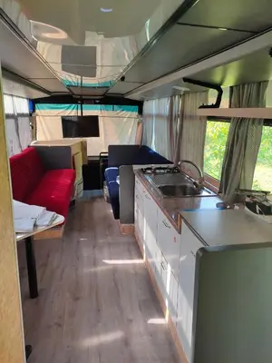Cucina o angolo cottura di terrebioBus